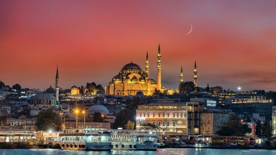 Нова година 2026 в Истанбул, от София, дневен преход - 5 нощувки